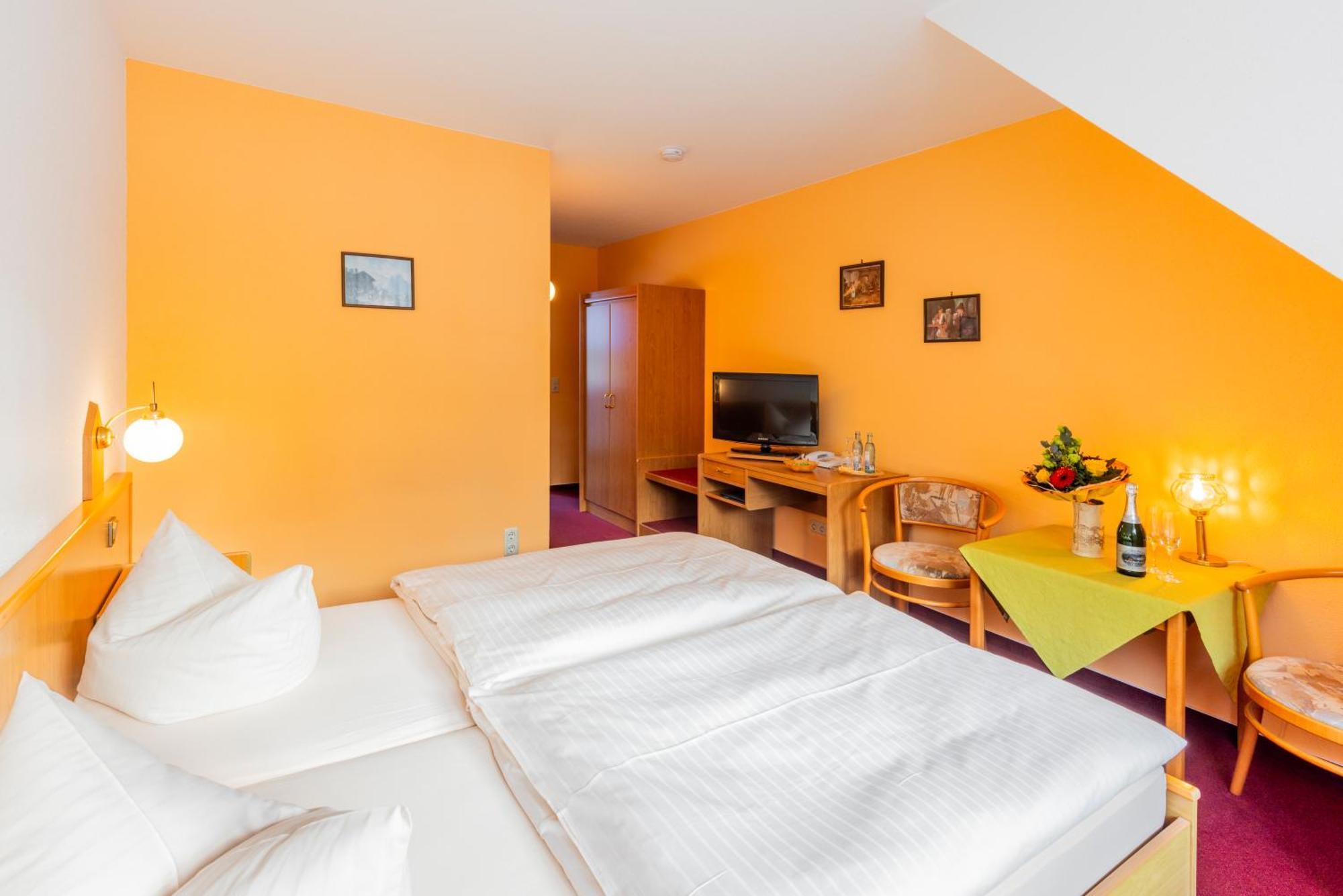 Hotel Gondelfahrt Kurort Jonsdorf Eksteriør bilde