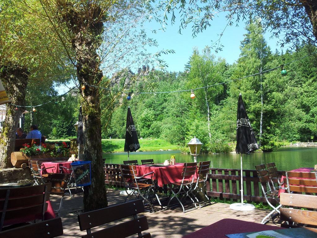 Hotel Gondelfahrt Kurort Jonsdorf Eksteriør bilde